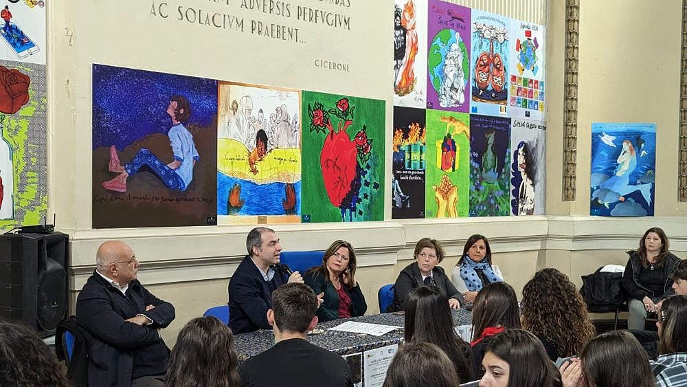 SALERNO / Incontro didattico con gli studenti. La Scuola Empatica arriva al Liceo Regina Margherita