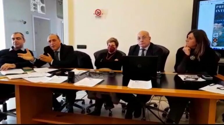 PREMIO INTERNAZIONALE CILENTO POESIA / VIDEO CONFERENZA STAMPA DELLA PRESENTAZIONE DEL PROGETTO. Servizio tratto dal tg di TV OGGI SALERNO del 22.11.2022