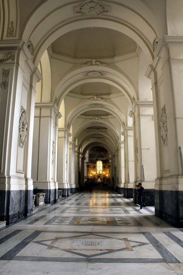 SALERNO – Cattedrale di san Matteo. La Basilica superiore  Navata settentrionale.  #laculturanonsiferma