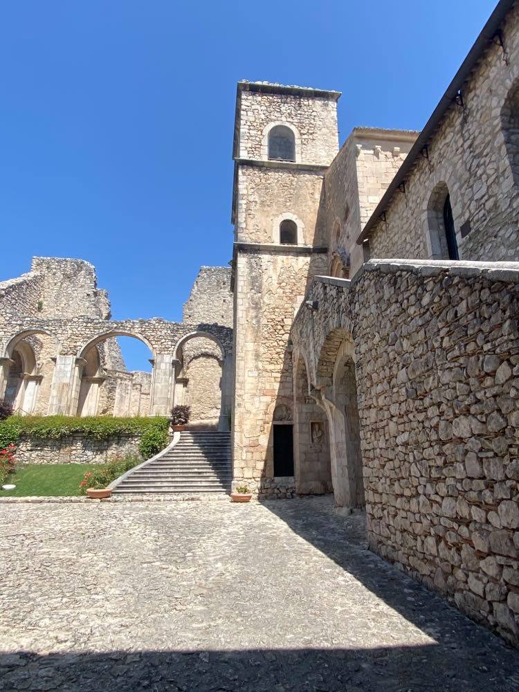 Sant’Angelo dei Lombardi AV di Nora Scir