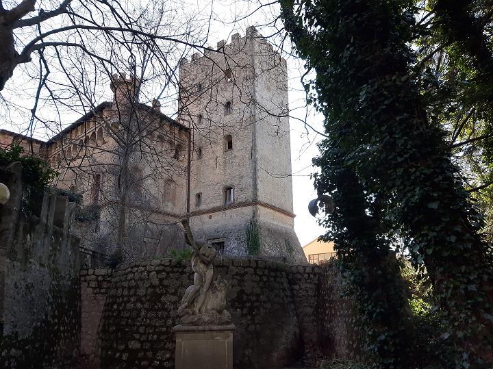 VALVA (SA) Villa d’Ayala di Valva. #iorestoacasa #laculturanonsiferma